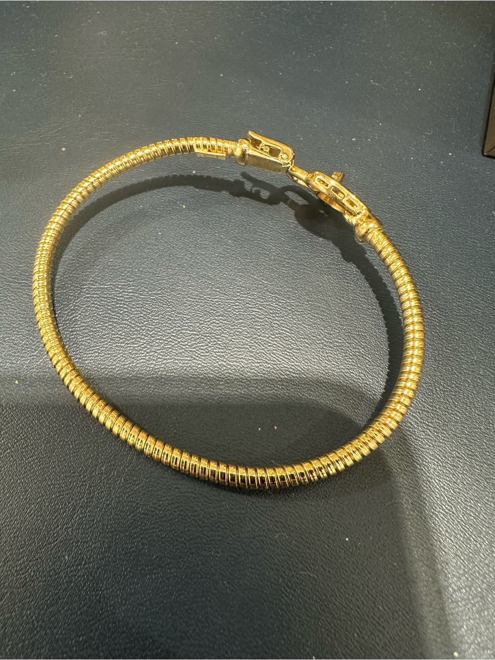 14k Gold-Plated Heart & Key Tubogas Bangle Bracelet - Gold - Picture 5 of 6